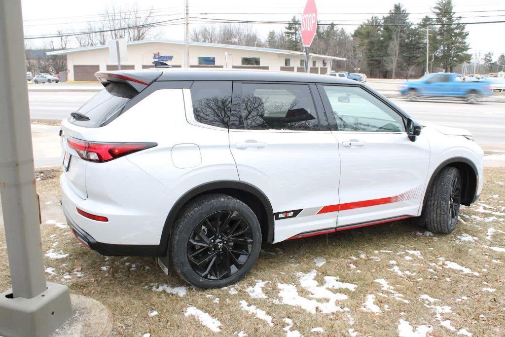 new 2024 Mitsubishi Outlander car, priced at $34,200