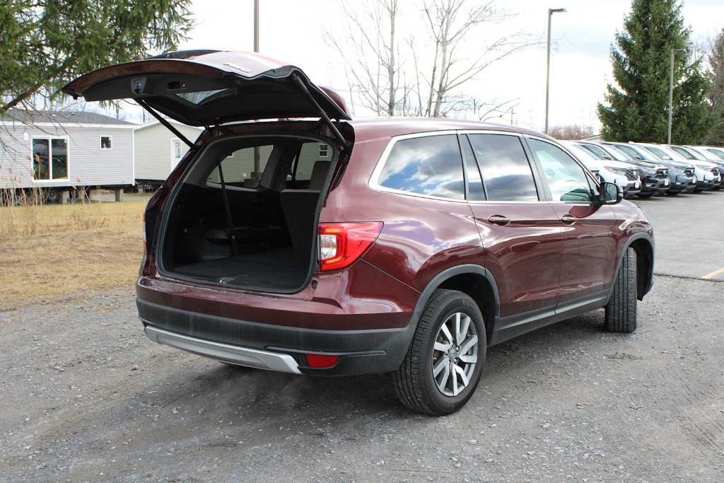 used 2021 Honda Pilot car, priced at $31,999