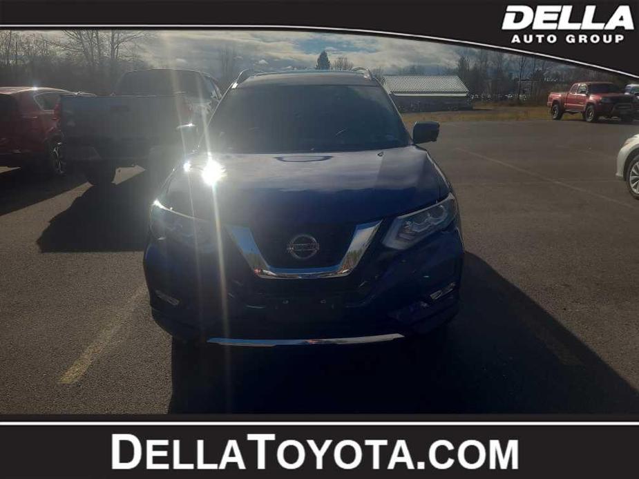 used 2019 Nissan Rogue car, priced at $18,998