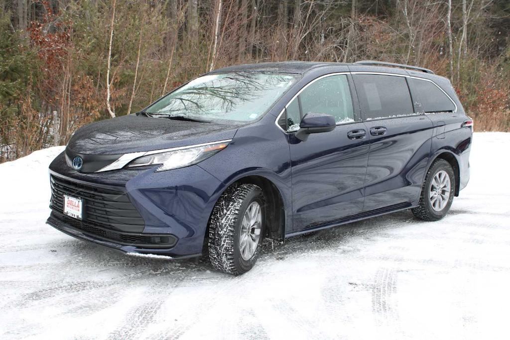 used 2022 Toyota Sienna car, priced at $30,000