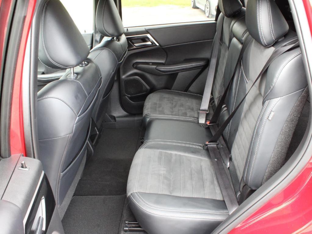 used 2024 Mitsubishi Outlander car, priced at $27,895