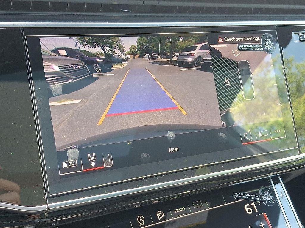 new 2025 Audi Q7 car, priced at $72,205