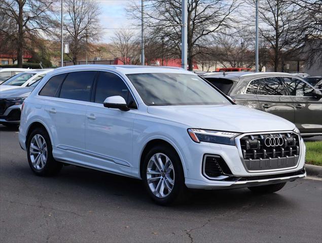 new 2025 Audi Q7 car, priced at $90,250