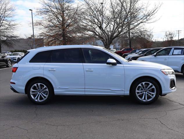 new 2025 Audi Q7 car, priced at $90,250