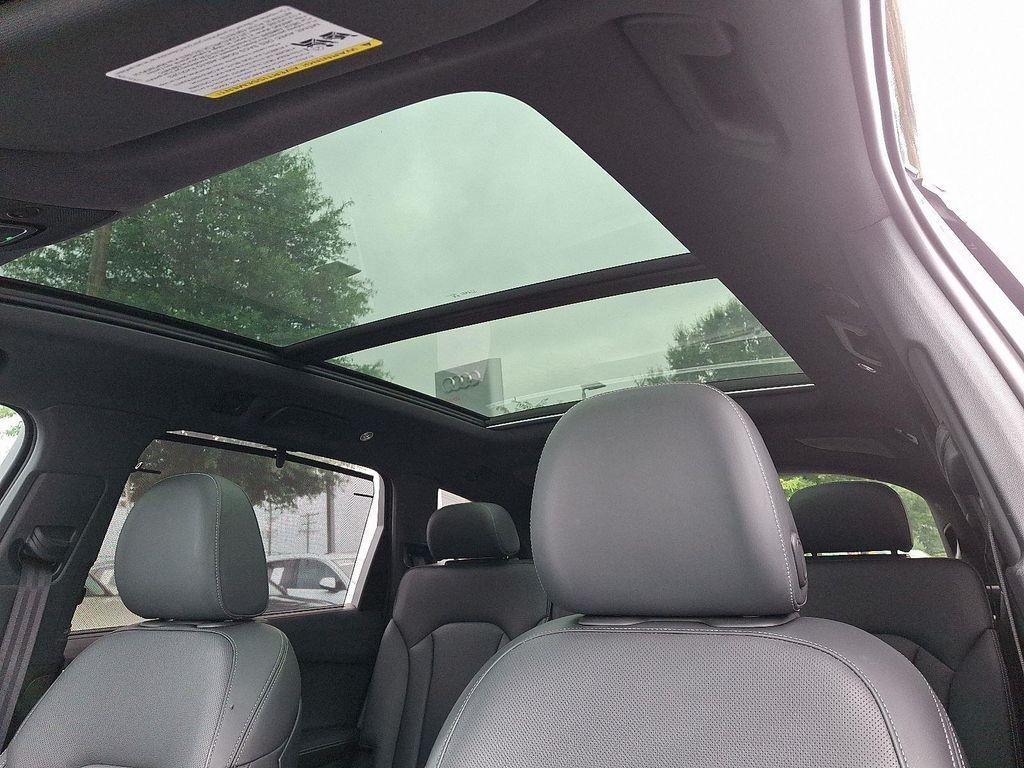 used 2025 Audi Q7 car, priced at $67,561