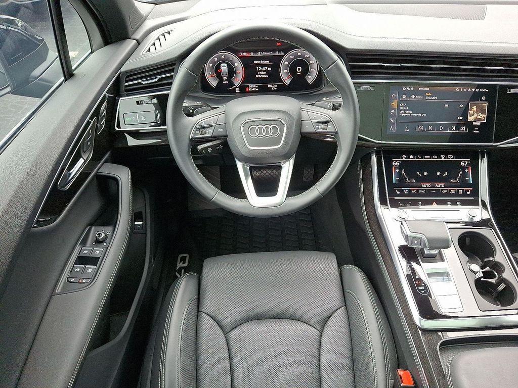 used 2025 Audi Q7 car, priced at $67,561