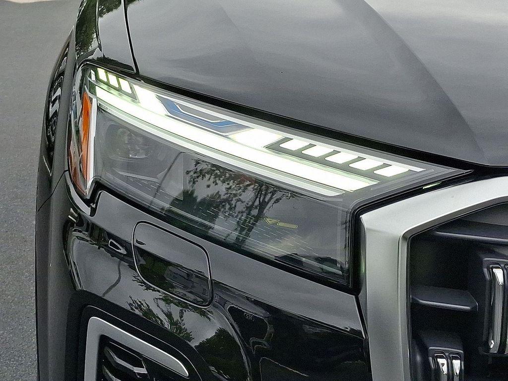 used 2025 Audi Q7 car, priced at $67,561