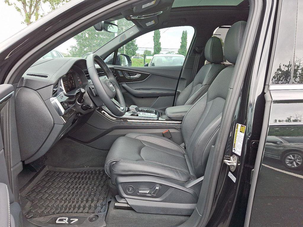 used 2025 Audi Q7 car, priced at $67,561
