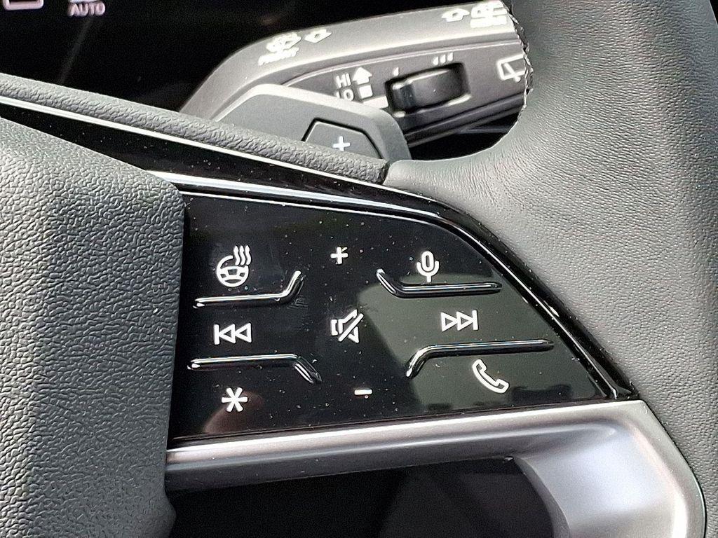 new 2025 Audi Q6 e-tron car, priced at $63,500