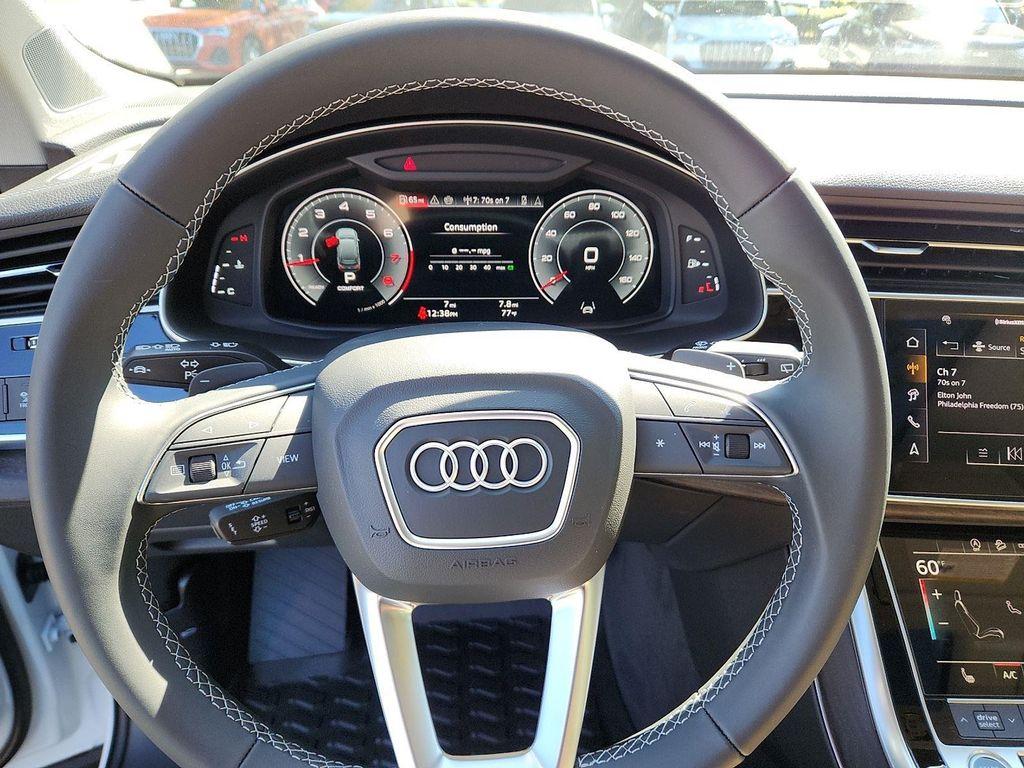 new 2026 Audi Q7 car, priced at $67,145