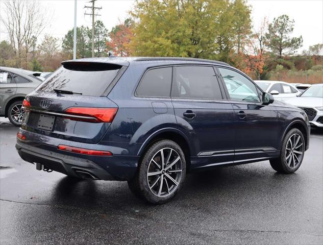 new 2025 Audi Q7 car, priced at $72,815