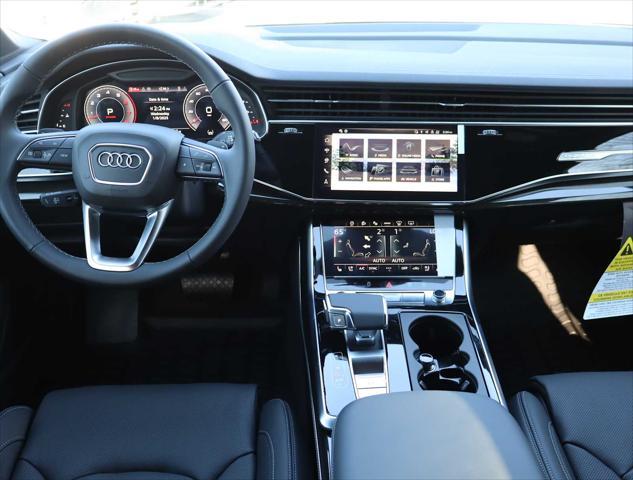 new 2025 Audi Q7 car, priced at $83,660