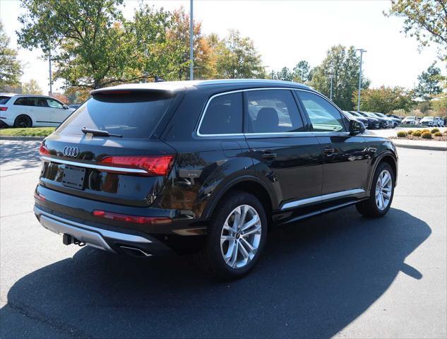 new 2025 Audi Q7 car, priced at $75,800