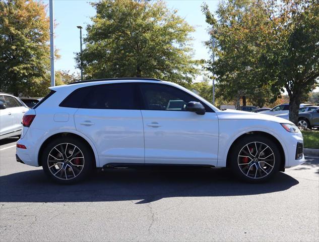 new 2025 Audi SQ5 car, priced at $72,740