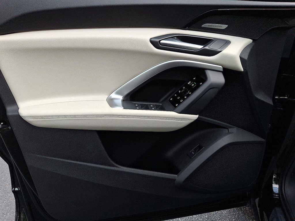 new 2025 Audi Q5 car, priced at $60,350