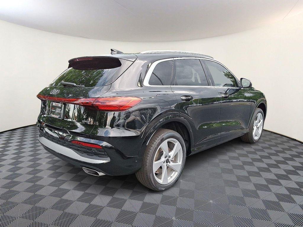new 2025 Audi Q5 car, priced at $60,350
