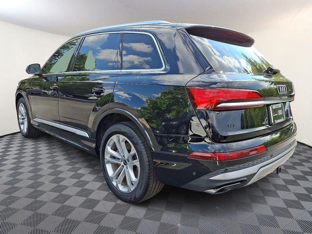 used 2025 Audi Q7 car, priced at $60,499