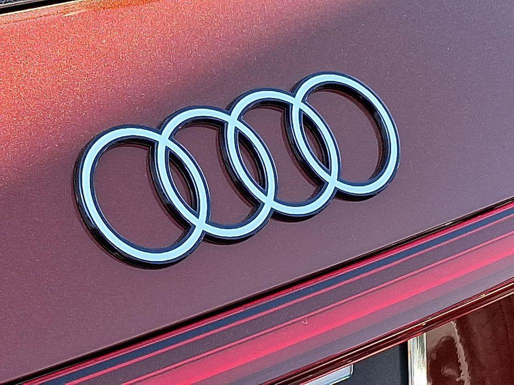 new 2025 Audi Q5 car, priced at $64,250