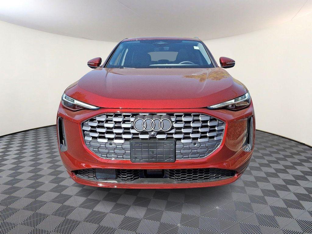 new 2025 Audi Q5 car, priced at $64,250