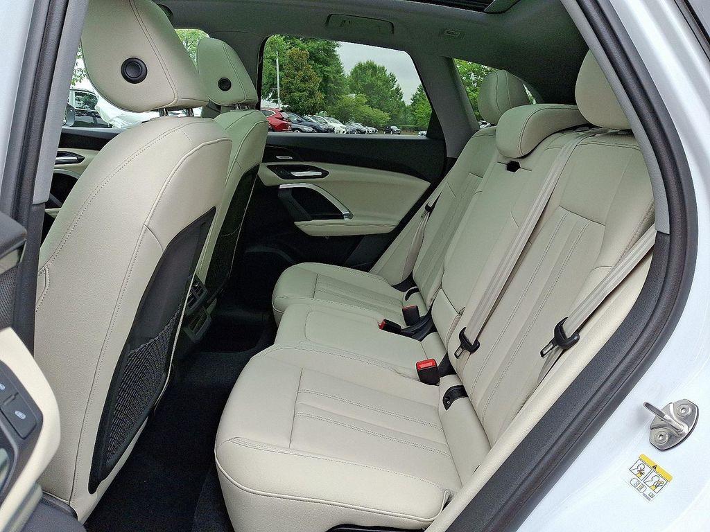 new 2025 Audi Q5 car, priced at $59,640