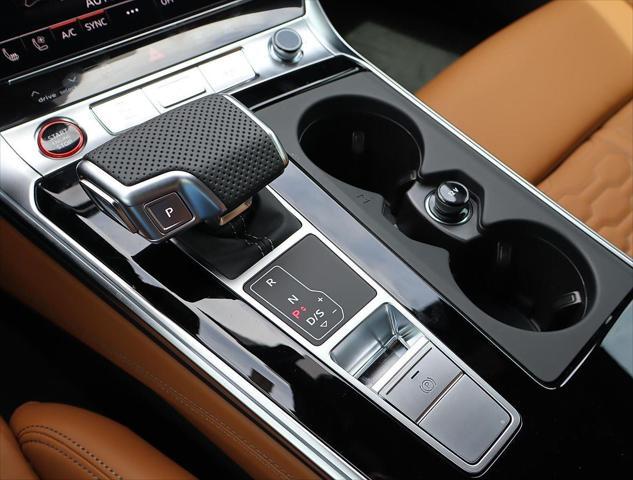new 2025 Audi RS 6 Avant car, priced at $139,245