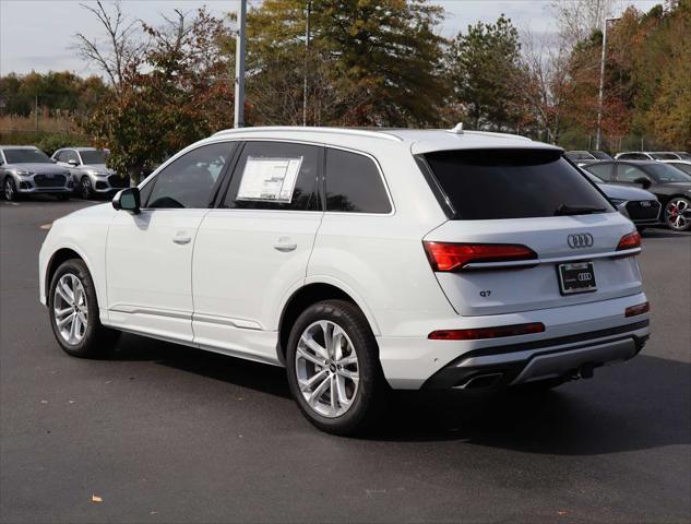 new 2025 Audi Q7 car, priced at $75,800