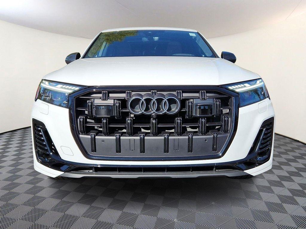 used 2025 Audi Q7 car, priced at $71,234
