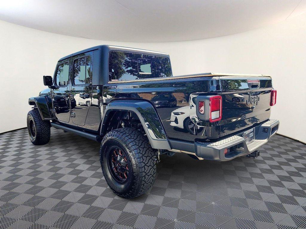 used 2023 Jeep Gladiator car, priced at $35,431