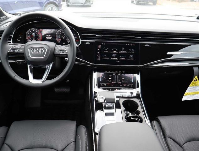 new 2025 Audi Q7 car, priced at $89,205
