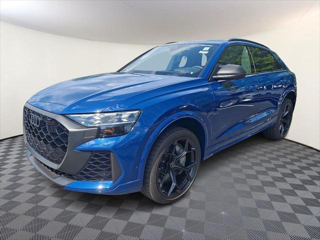 new 2025 Audi RS Q8 car, priced at $156,295
