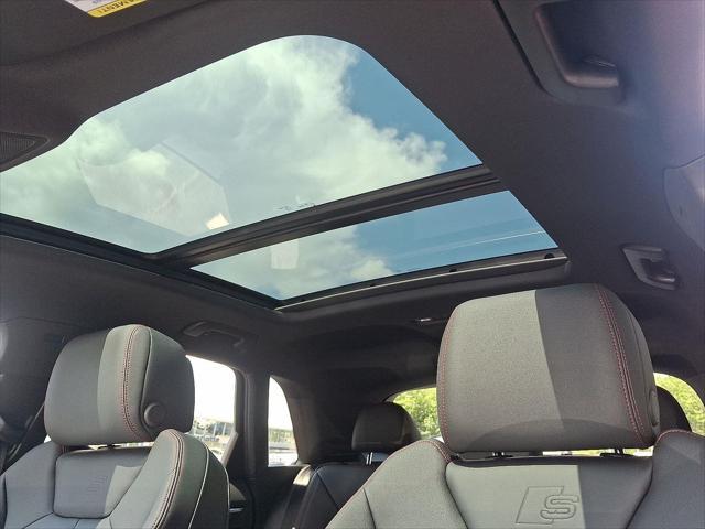 new 2025 Audi Q3 car, priced at $48,925