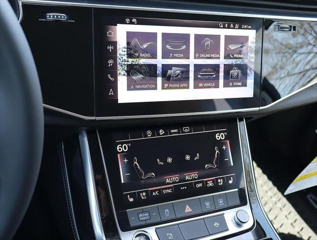 new 2025 Audi Q7 car, priced at $76,250