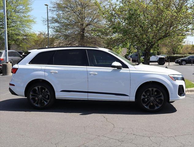 new 2025 Audi Q7 car, priced at $76,250