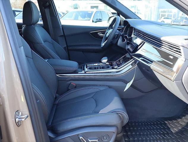 new 2025 Audi Q7 car, priced at $81,455