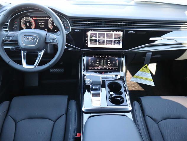 new 2025 Audi Q7 car, priced at $84,455