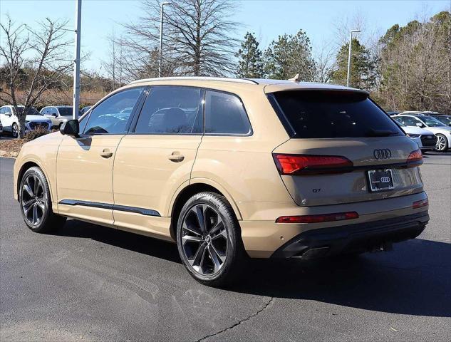 new 2025 Audi Q7 car, priced at $81,455