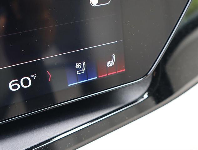 new 2025 Audi Q6 e-tron car, priced at $75,410