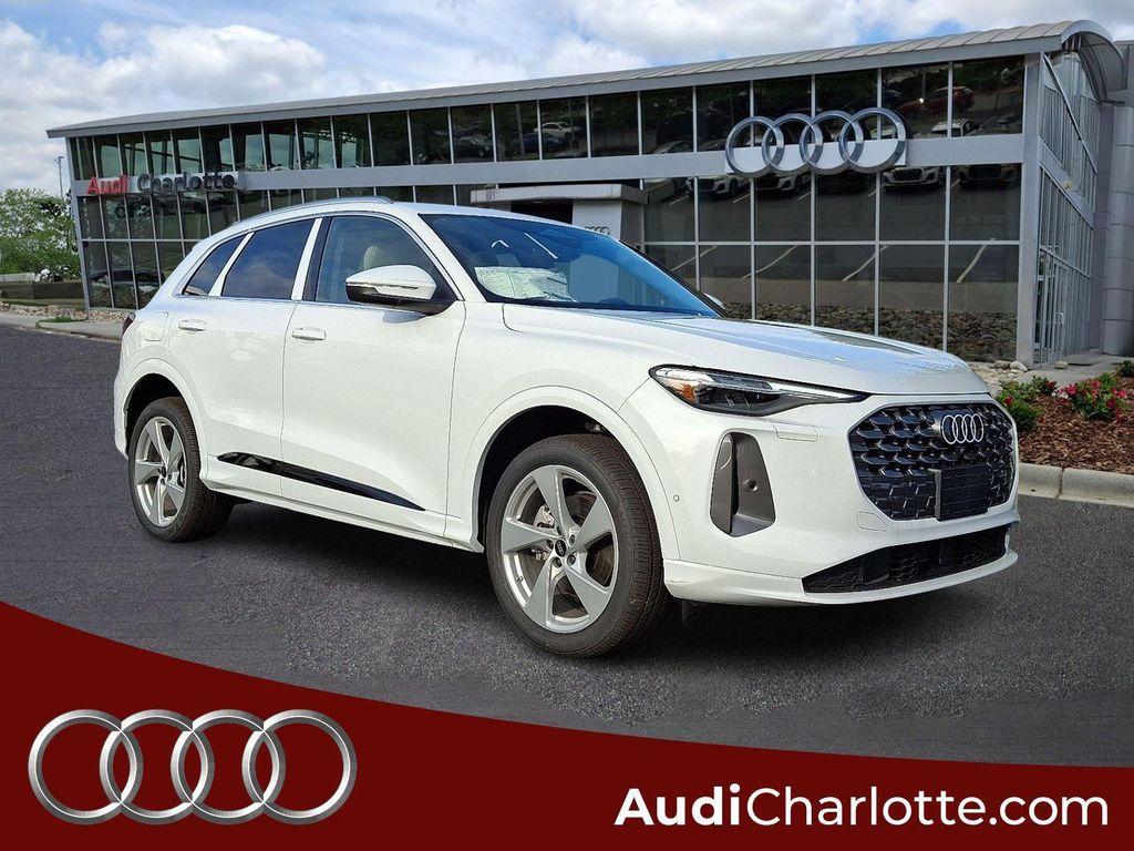 new 2025 Audi Q5 car, priced at $61,390