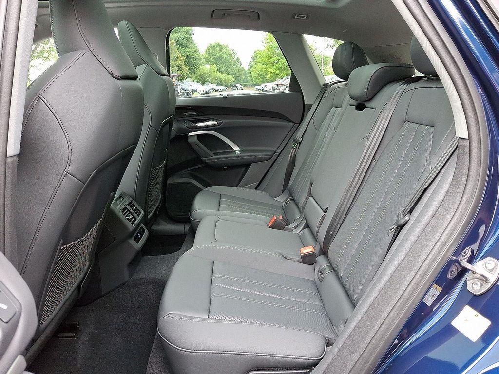 new 2025 Audi Q5 car, priced at $61,300