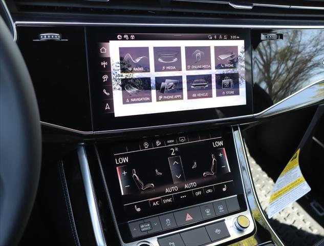 new 2025 Audi Q7 car, priced at $74,040