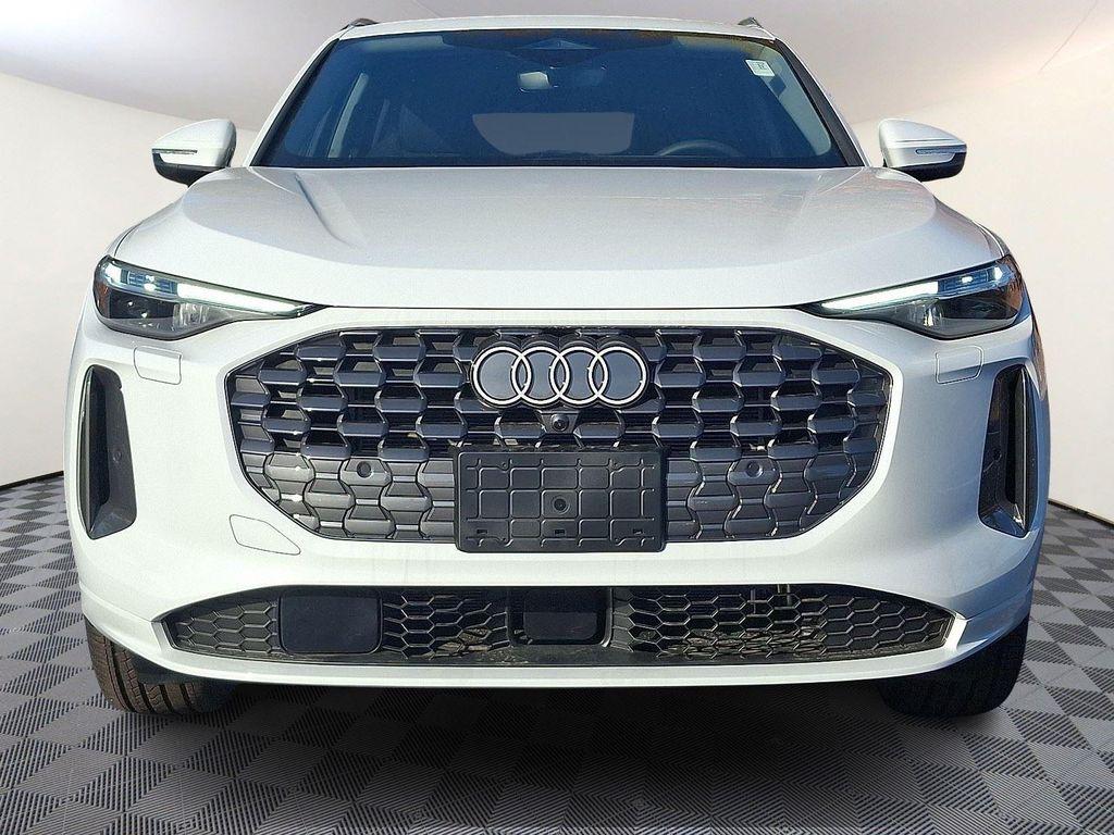 new 2025 Audi Q5 car, priced at $59,300