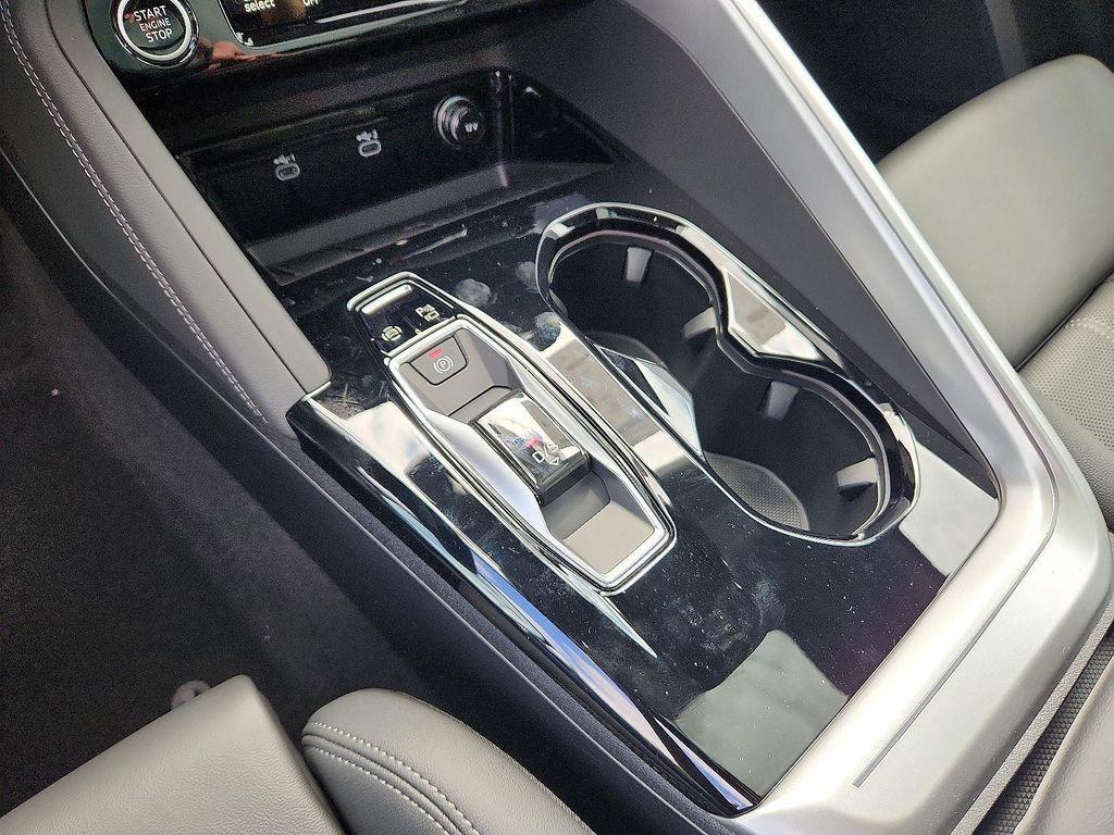 new 2025 Audi Q5 car, priced at $61,300