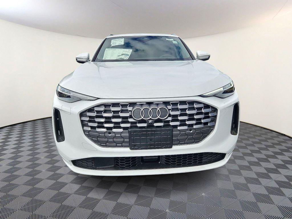 new 2025 Audi Q5 car, priced at $61,300