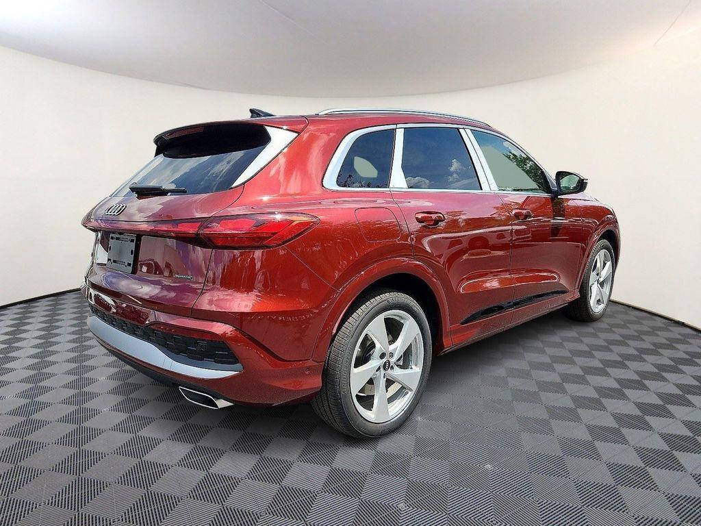 new 2025 Audi Q5 car, priced at $64,250