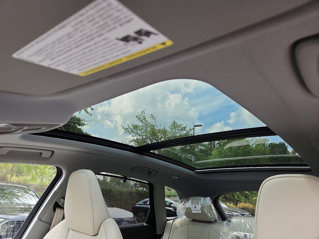 new 2025 Audi Q5 car, priced at $64,250
