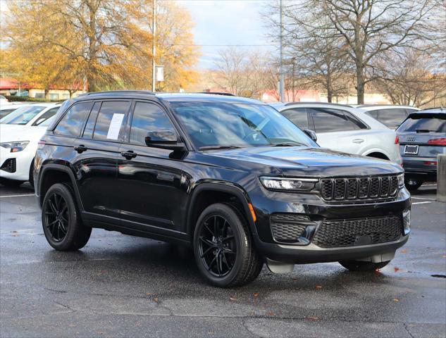 used 2023 Jeep Grand Cherokee car, priced at $28,234