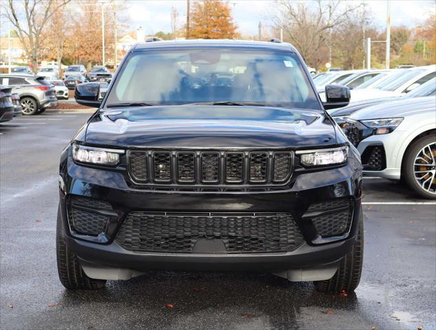 used 2023 Jeep Grand Cherokee car, priced at $28,234