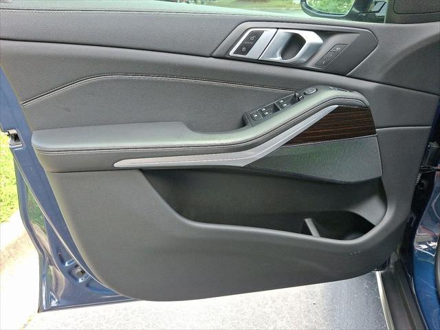 used 2021 BMW X5 car, priced at $40,387