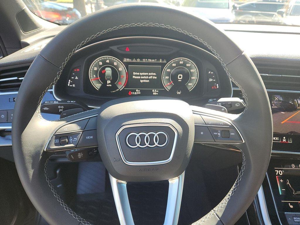 new 2026 Audi Q7 car, priced at $72,745