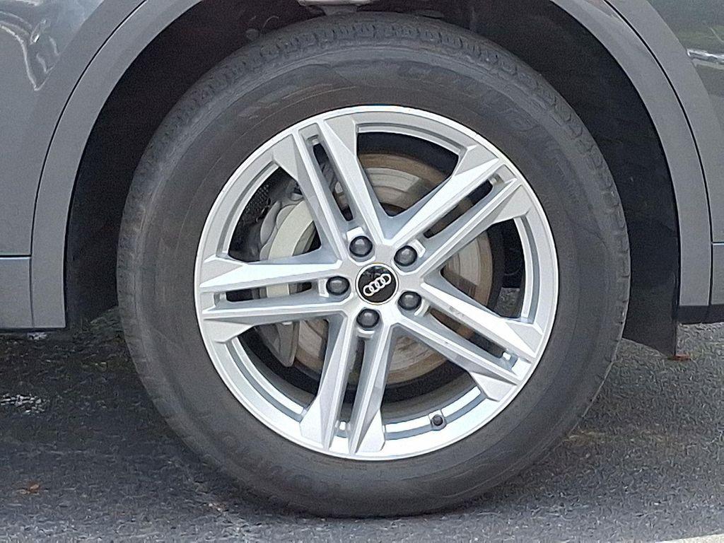 used 2024 Audi Q5 car, priced at $46,297